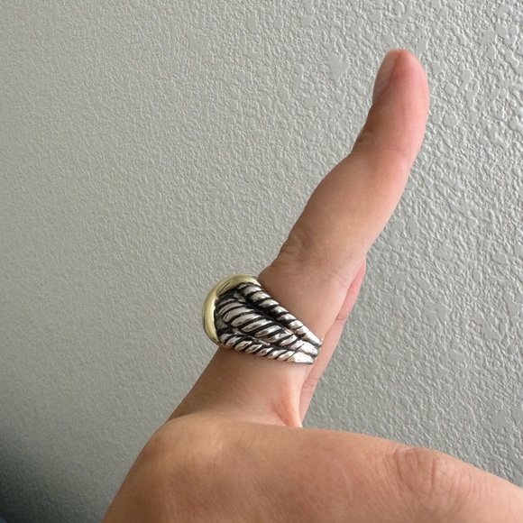 David Yurman Two-Tone Crossover Ring
X collection wide triple row - Picture 2 of 8